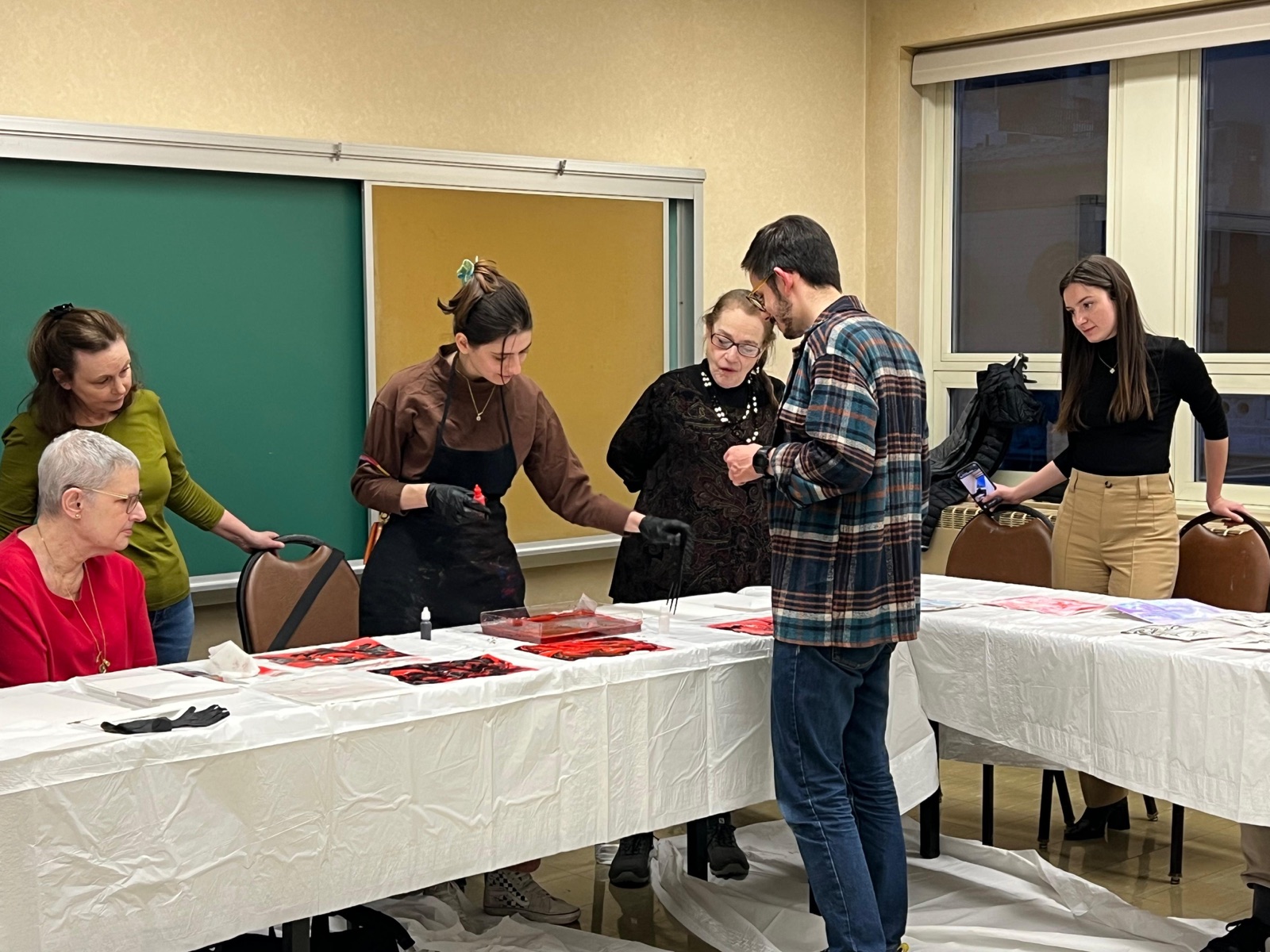 Temple Emanuel Ebru workshop